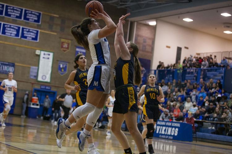 Girls Basketball - Mazama v. Henley