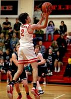 Prep notebook: Henley, Mazama open Skyline play with hoops victories